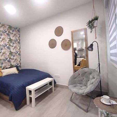 Comfortable Studio In Barrio Salamanca - Bejar マドリード エクステリア 写真