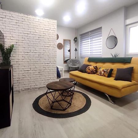 Comfortable Studio In Barrio Salamanca - Bejar マドリード エクステリア 写真
